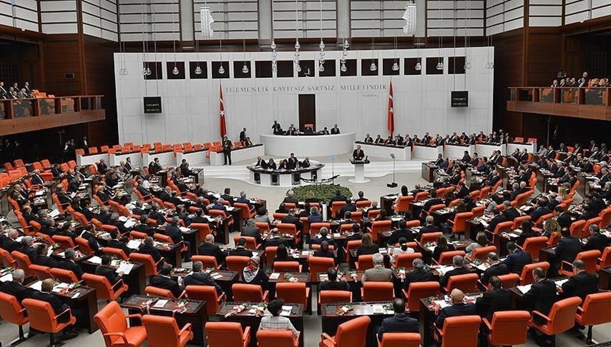 TBMM'de bu hafta: 5. Yargı Paketi, 2022 bütçesi ve HSK üyeliği seçimi TBMM'de bu hafta: 5. Yargı Paketi, 2022 bütçesi ve HSK üyeliği seçimi