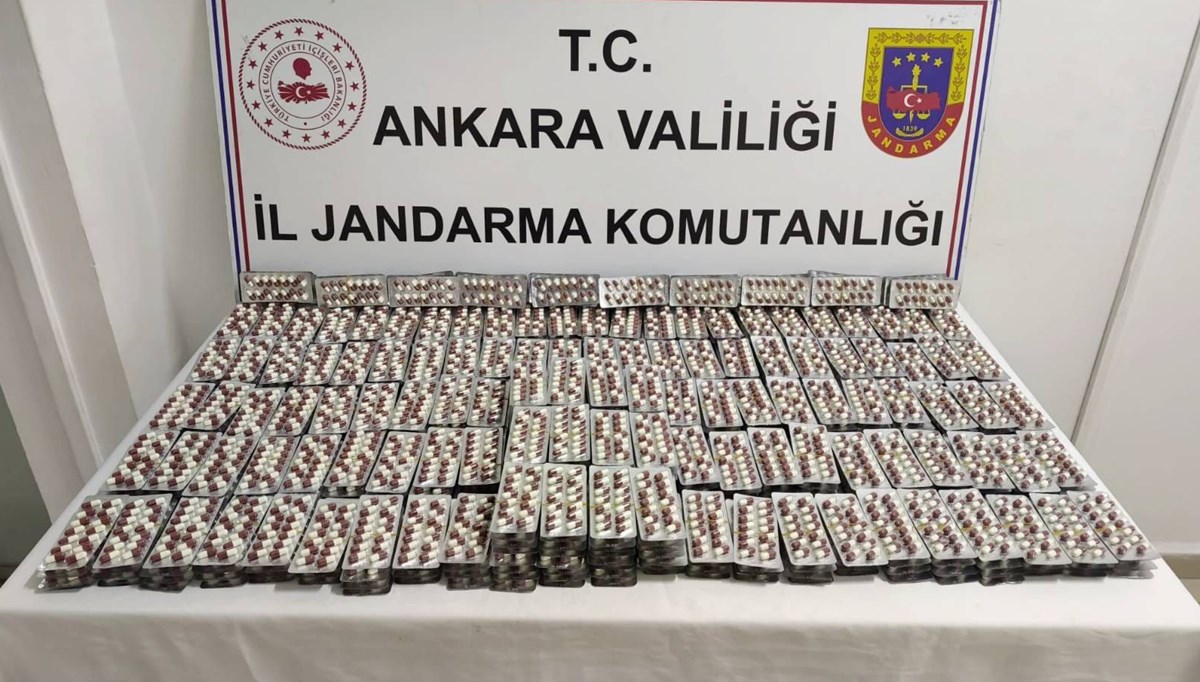 Ankara'da 7 bin 650 uyuşturucu hap ele geçirildi Ankara'da 7 bin 650 uyuşturucu hap ele geçirildi
