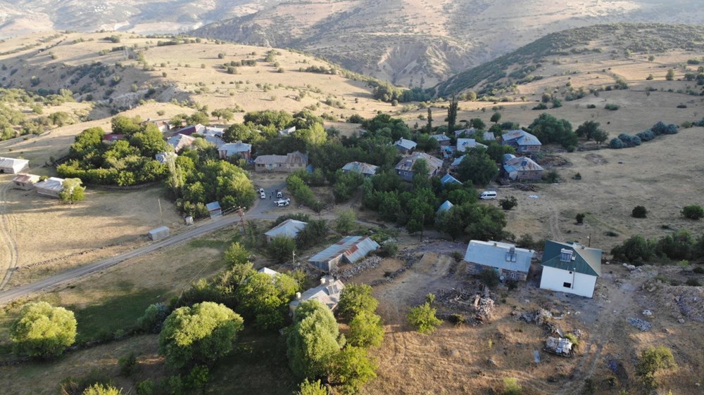 Deprem en çok Elazığ’ı etkiledi, hasar gün ağarınca ortaya çıktı - 3