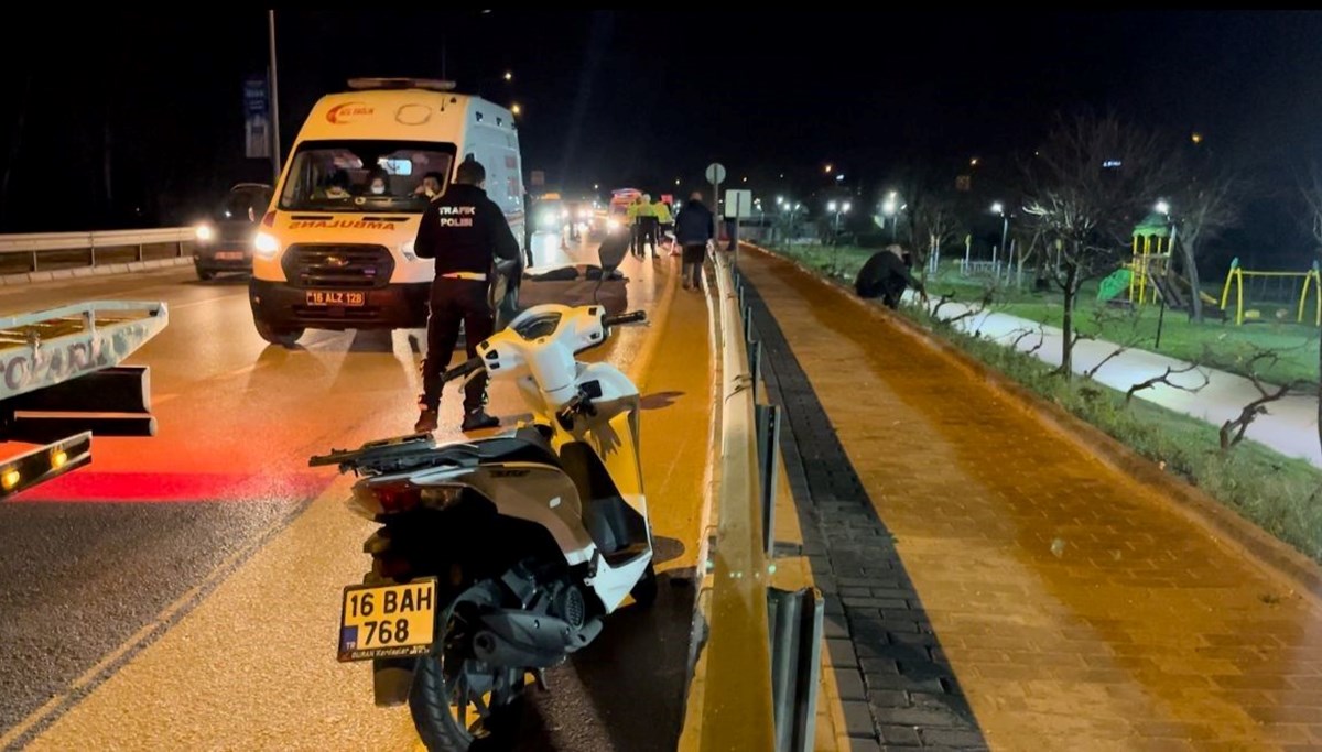 Şiddetli rüzgarın etkisiyle savrulan motosikletli hayatını kaybetti