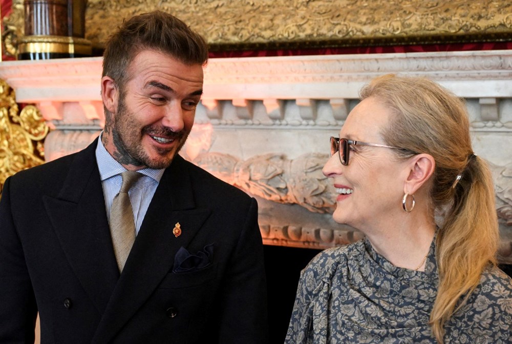 David Beckham resmen şövalye oldu - 1