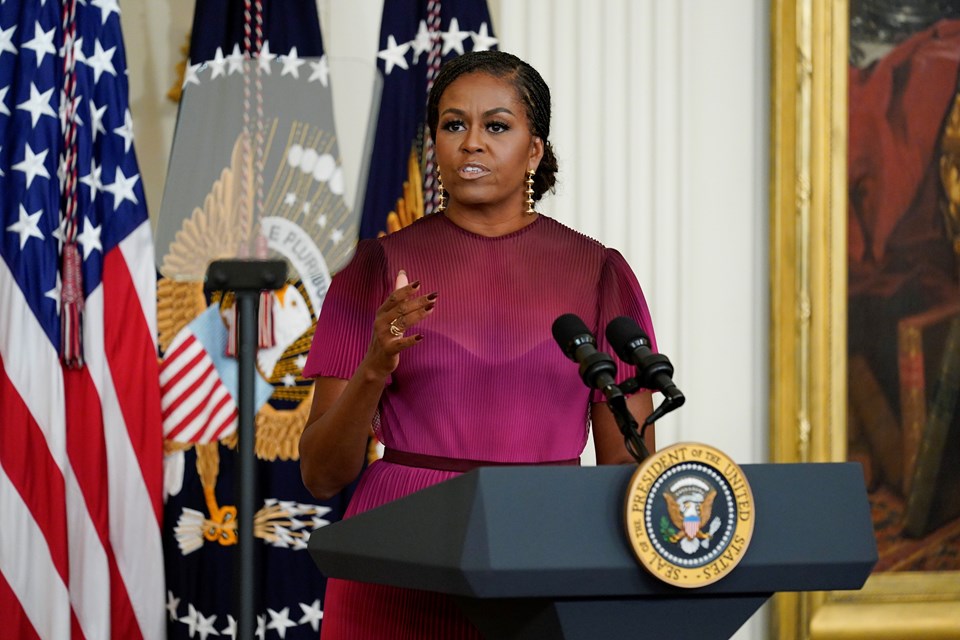 Eski First Lady Michel Obama'dan itiraf: Görünüşümden nefret ediyorum - 1