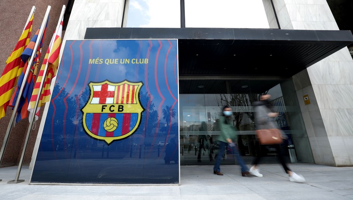 Barcelona, Avrupa Süper Ligi'nin kurucu üyesi olarak kalma kararı aldı