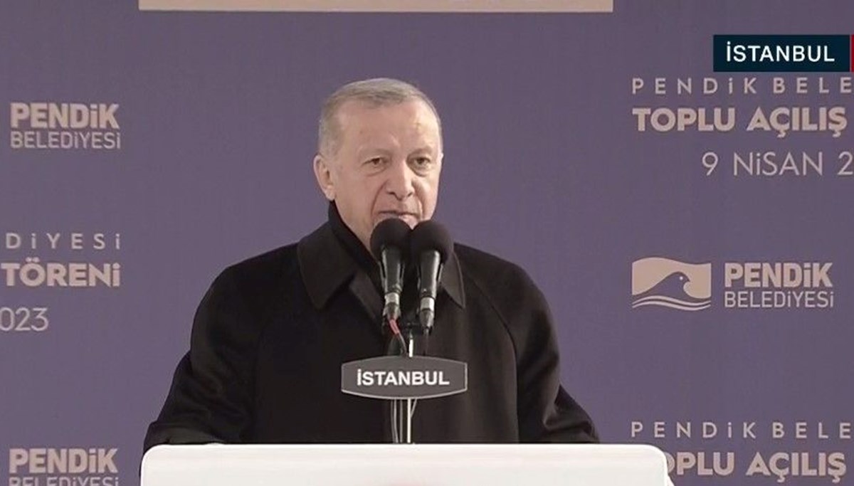 SON DAKİKA: Cumhurbaşkanı Erdoğan: Kıbleyi bilmeyenler seccadeye ayakkabı ile basar SON DAKİKA: Cumhurbaşkanı Erdoğan: Kıbleyi bilmeyenler seccadeye ayakkabı ile basar