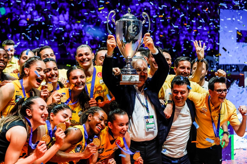 Avrupa şampiyonu VakıfBank kupasını aldı - 6