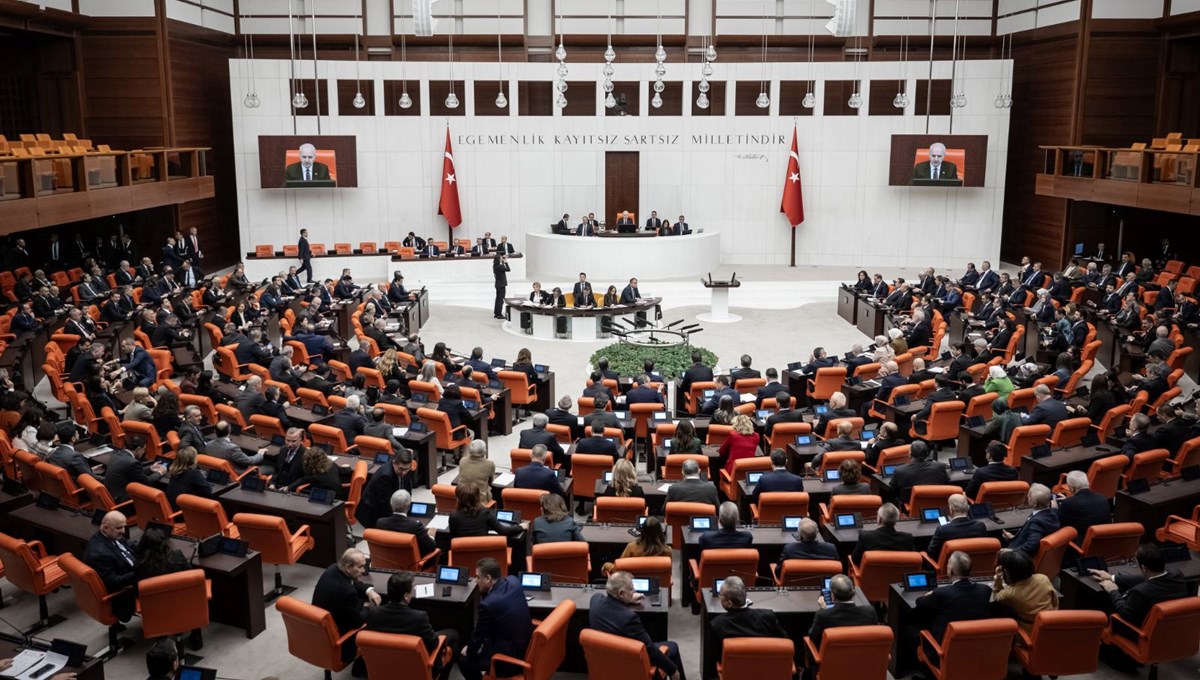 TBMM'de bütçe maratonu başladı: Kesintisiz 12 gün sürecek TBMM'de bütçe maratonu başladı: Kesintisiz 12 gün sürecek