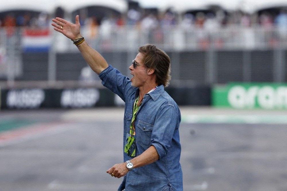 Brad Pitt'ten canlı yayında Formula 1 muhabirine kötü muamele - 4