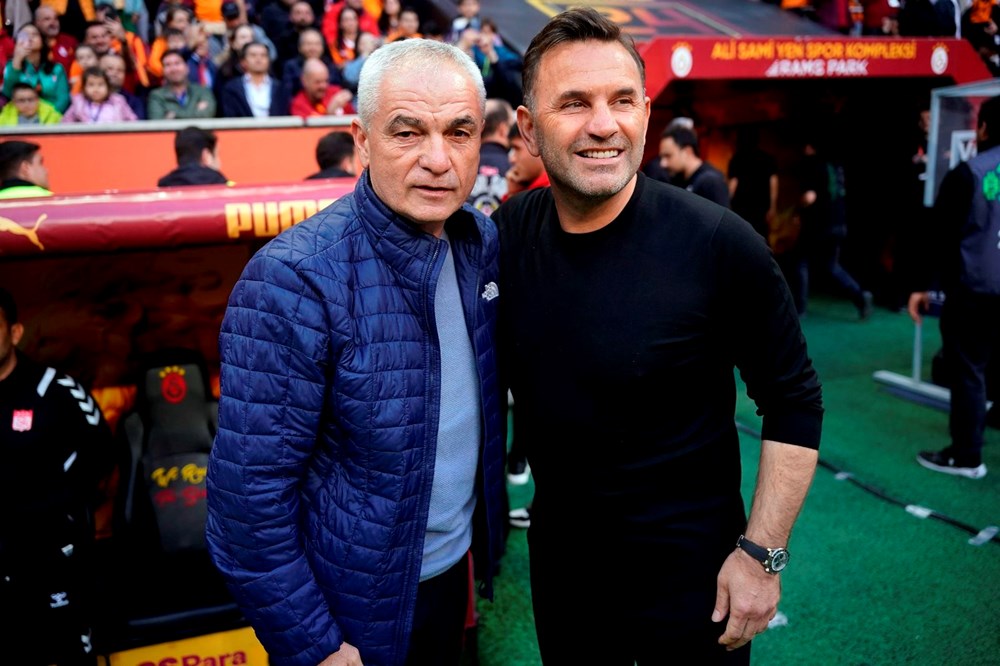 Lider Galatasaray, Sivasspor'u farklı geçti: Son 4 maçta 2 galibiyet 1 beraberlik yetiyor! - 20