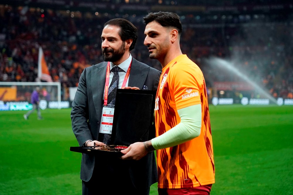 Galatasaray, Bodrum'u 2 golle geçti: Puan farkı 6'ya çıktı 74