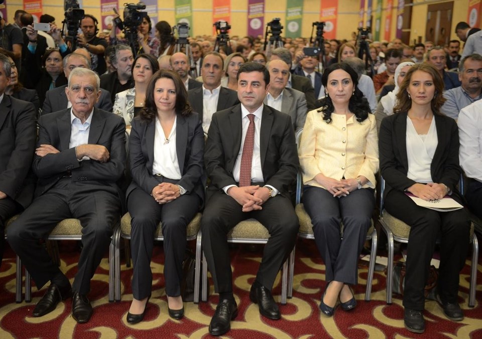 HDP'den eş Cumhurbaşkanlığı ve başbakanlık vaadi - 1