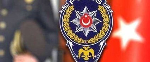 11 polis meslekten ihraç edildi