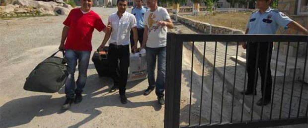 20 bin mahkuma elektronik kelepçe