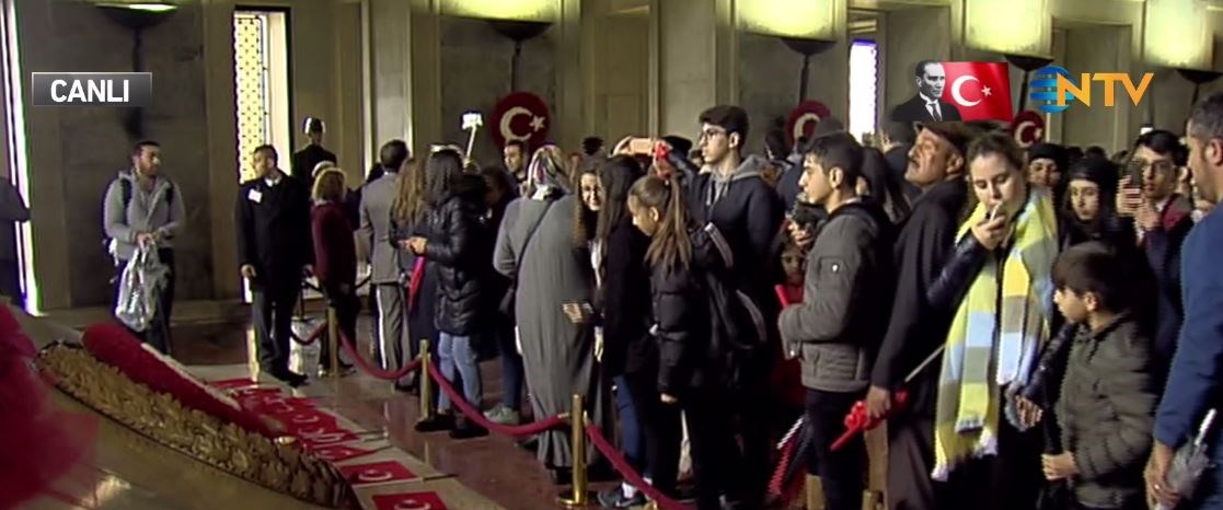 Cumhuriyet'in ilan edilişinin 94. yıldönümü...