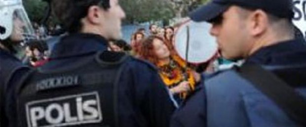 40 net yapan başpolis, 60 net yapan dışarıda