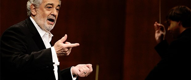 9 Grammy'li tenor geliyor