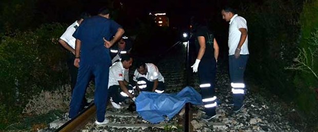92 yaşındaki kadına tren çarptı