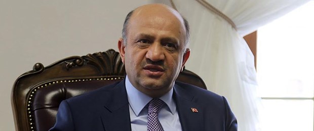 fikri ışık.jpg