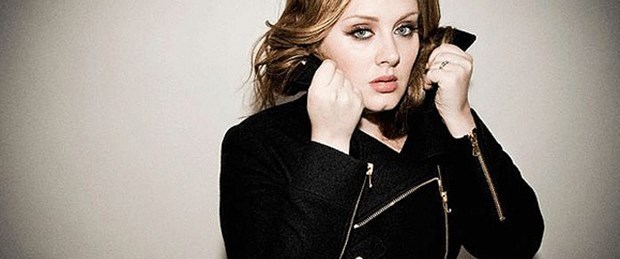 Adele 10 milyon barajını aştı