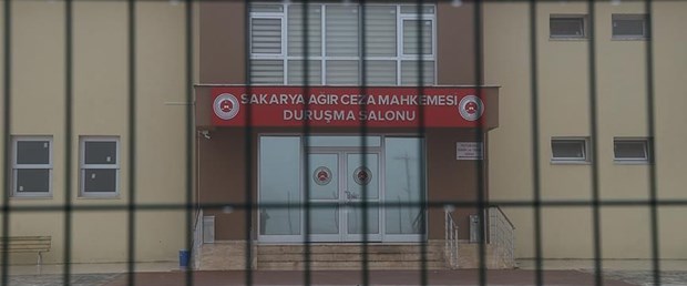adil öksüz.jpg