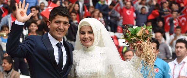 Antalya'da işitme engelli voleybol oyuncusu...