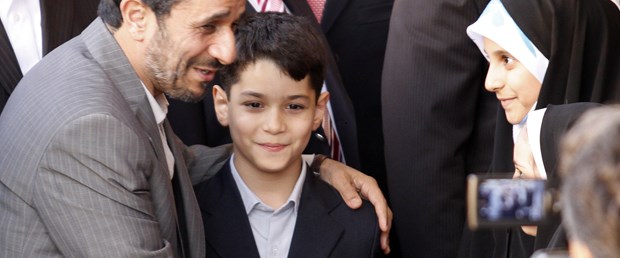 Ahmedinejad'a şiirli hoşgeldin