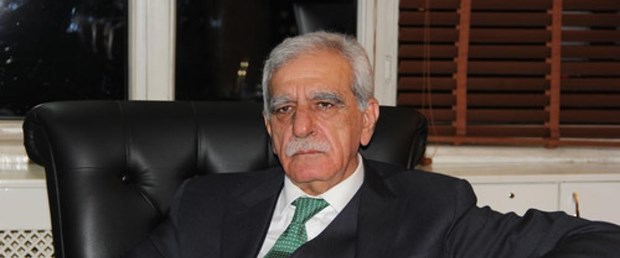 ahmet türk.jpg