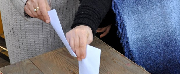 AKP'den referandum süresini azaltma teklifi