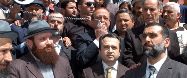 Alevi dedelerine izinsiz din eğitimi davası