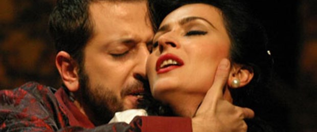 Ali Düşenkalkar 'Özel Hayatlar'ı sergiliyor