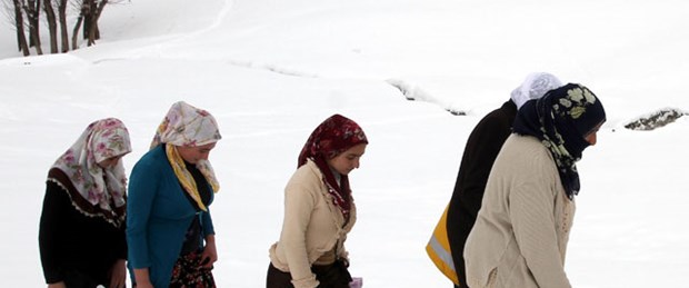 Ambulans da helikopter de ulaşamadı