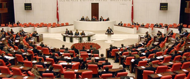 Anayasa, 'eşcinsel hakları'na takıldı