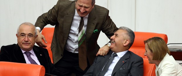 Anayasa maratonu kaldığı yerden devam