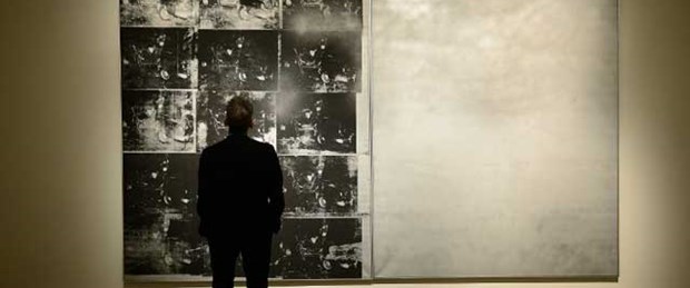 Andy Warhol rekorunu kırdı