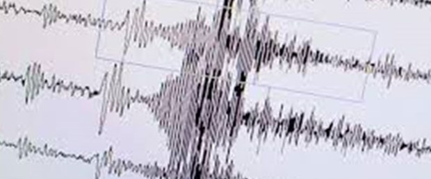 deprem-15-02-11