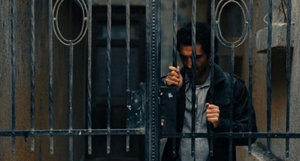 (Soldan sağa) Yönetmen Ibrahim El Batout ve Omar Waked