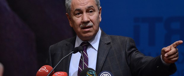 Arınç: Buna ayakta selam durmanız lazım