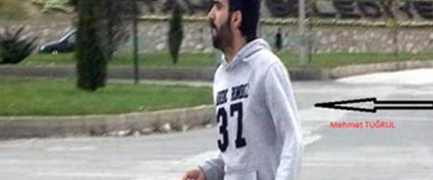 Arkadaşını bıçağı sallarken öldürmüş