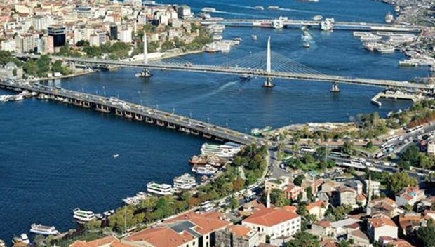 haliç köprü kapatma istanbul060818.jpg