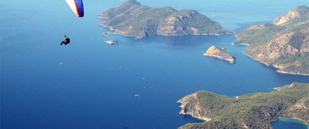 Babadağ'da iki paraşüt kazası