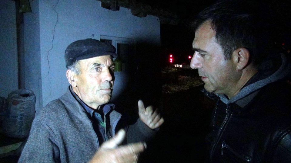 EV SAHİBİ: HER ŞEYİM YANDI, KÜL OLDU