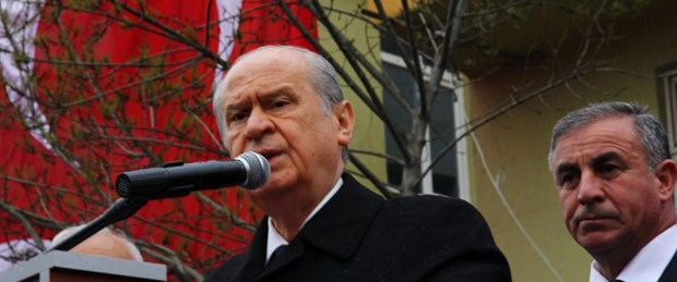 Bahçeli: Ordu içeride İranlı uşak dışarıda