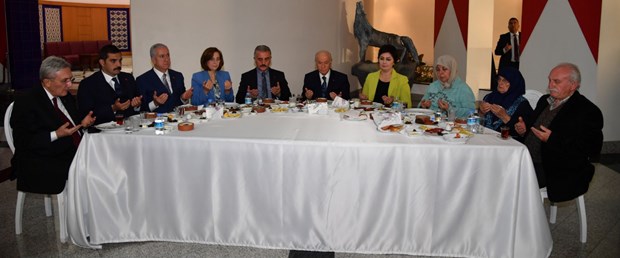 bahçeli.jpg