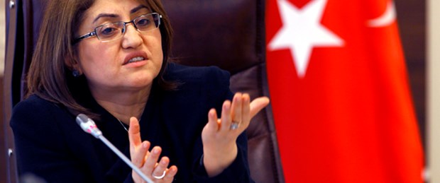 Bakan Şahin'den Genç'e 100 bin liralık dava