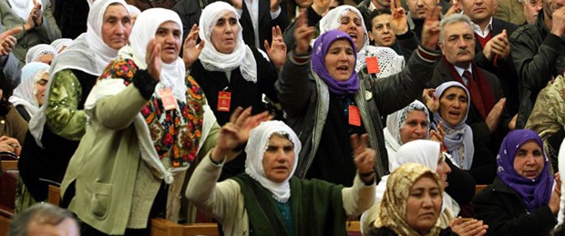 'Barış Anneleri'nden Meclis'te eylem