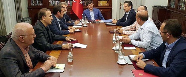 davutoğlu-mhp-bahçeli160815.jpg