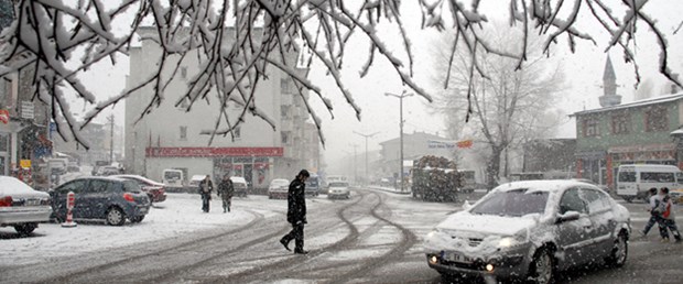 Batıda bahar, doğuda kış
