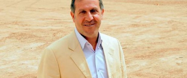 BDP'li belediye başkanını dövdüler
