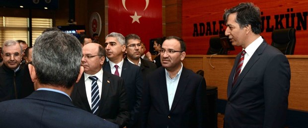 bekir bozdağ.jpg
