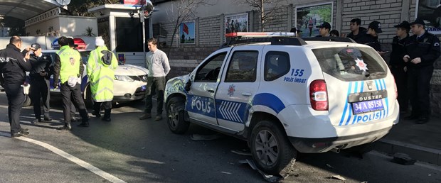 polis aracı kaza balmumcu.jpg