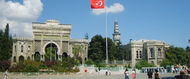 Beyazıt Kampüsü ve Dil Tarih taşınmıyor